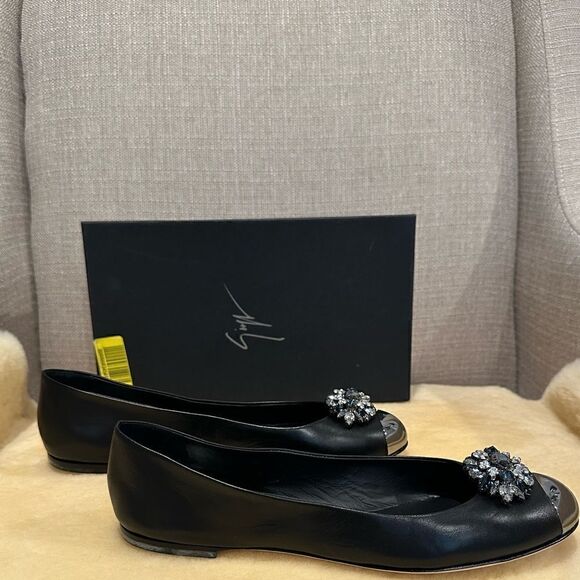 Giuseppe Zanotti Crystal Embellished top grain leather Ballet Flats Size 39 - Picture 4 of 11